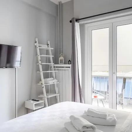 Stylish 1-Bedroom Apartment Central & Cozy! Athen Exterior foto