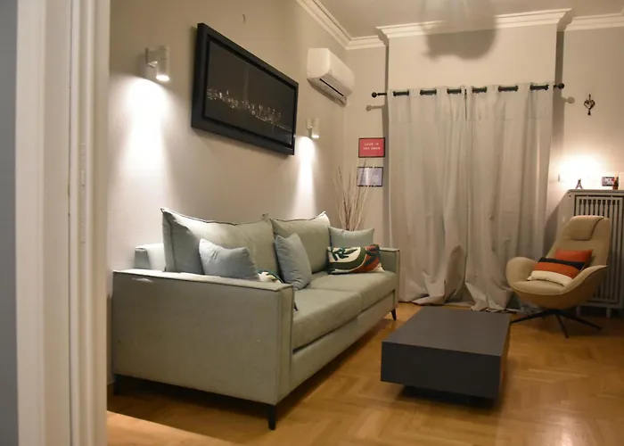 Stylish 1-Bedroom Apartment Central & Cozy!